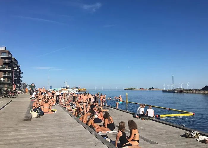 Perfectly Located Cozy *